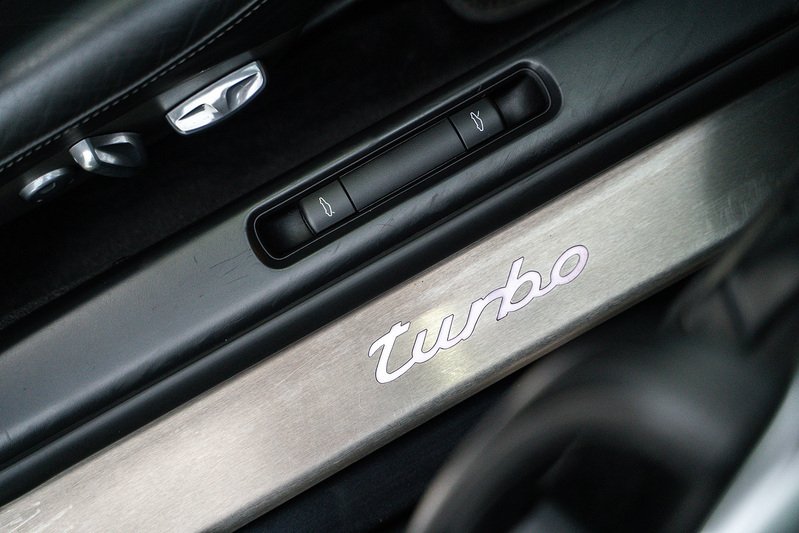 Porsche 911 997 Turbo - U1697