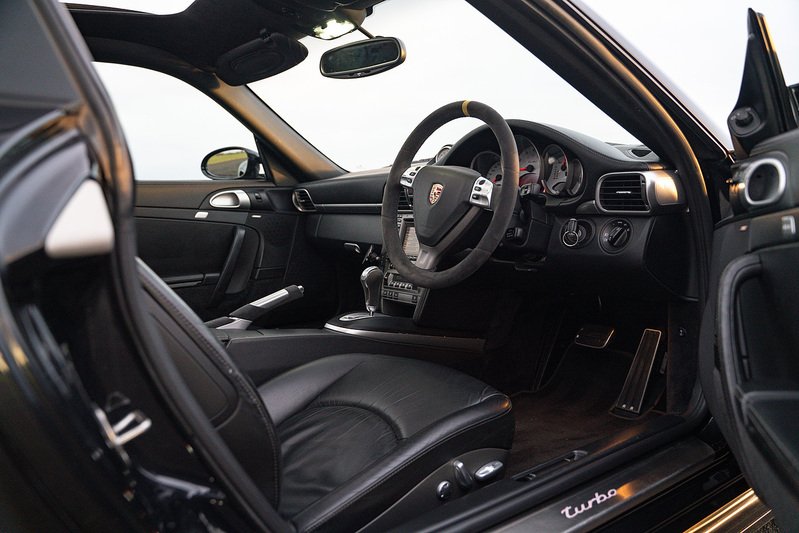 Porsche 911 997 Turbo - U1697