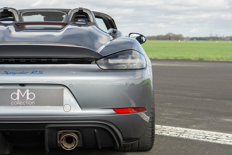 Porsche 718 Spyder RS - U1699