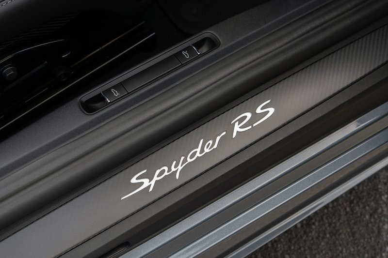 Porsche 718 Spyder RS - U1699