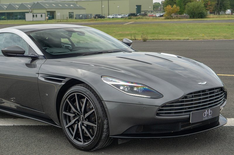 Aston Martin DB11 V12 - U1702