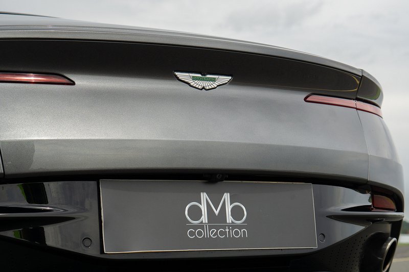 Aston Martin DB11 V12 - U1702