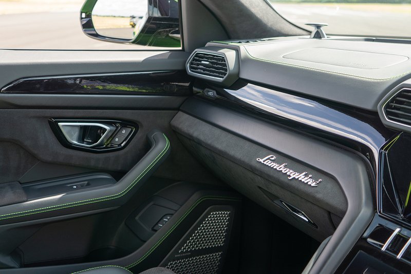 Lamborghini Urus V8 BiTurbo S - U1706