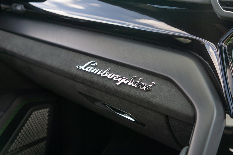 Lamborghini Urus V8 BiTurbo S - U1706