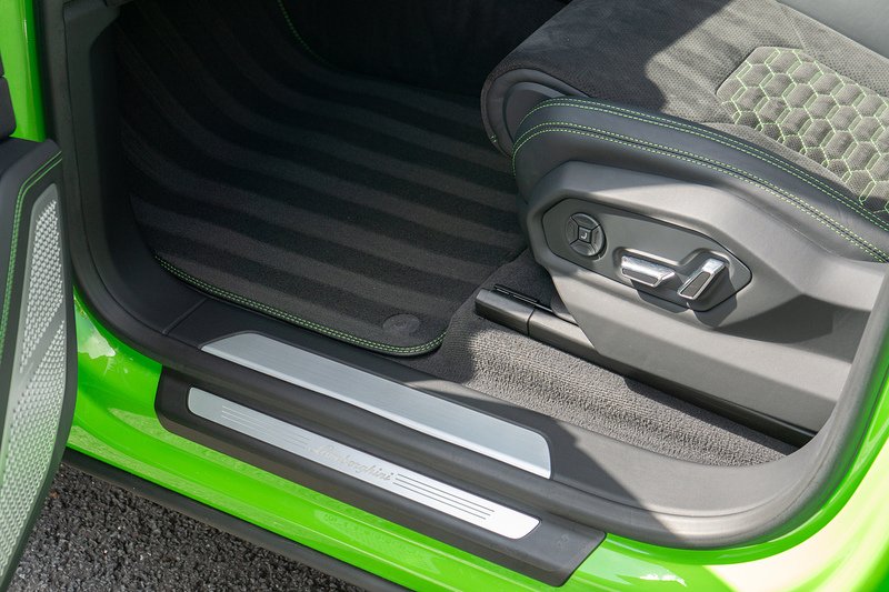 Lamborghini Urus V8 BiTurbo S - U1706