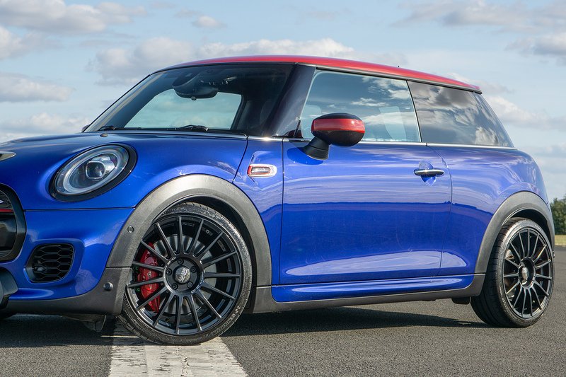 MINI Hatch John Cooper Works - U1708