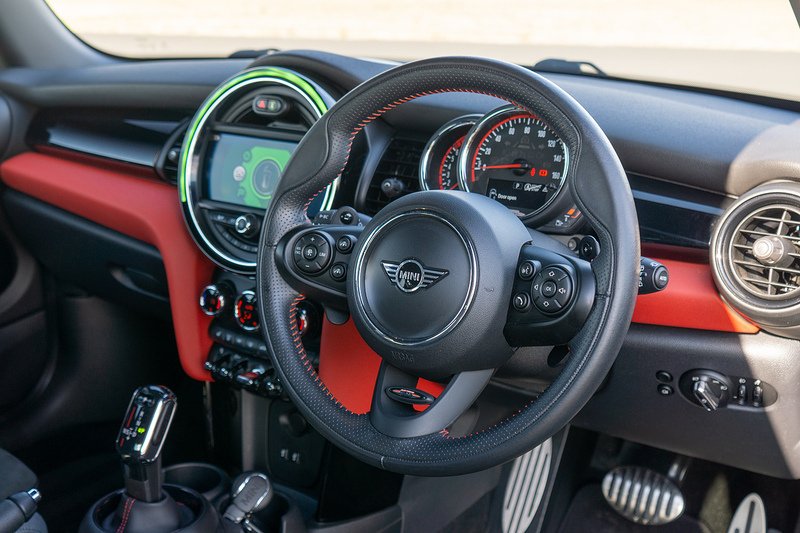 MINI Hatch John Cooper Works - U1708