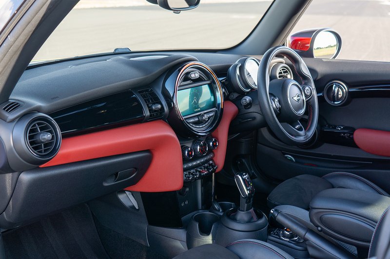 MINI Hatch John Cooper Works - U1708