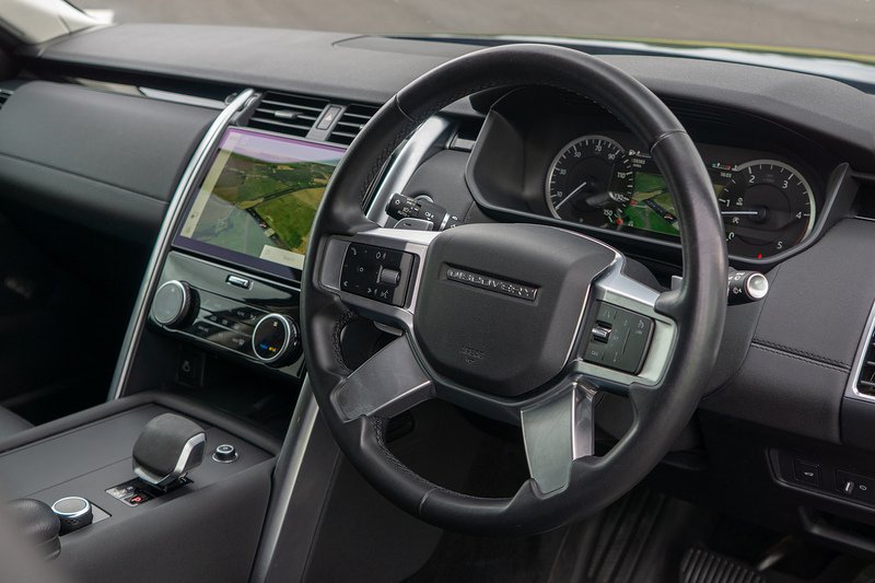 Land Rover Discovery D300 MHEV SE - U1710