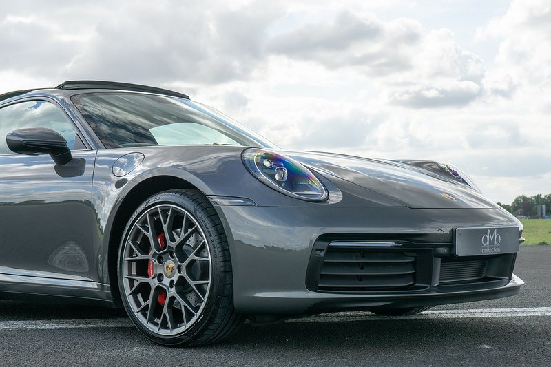 Porsche 911 T 992 Carrera 4S - U1712