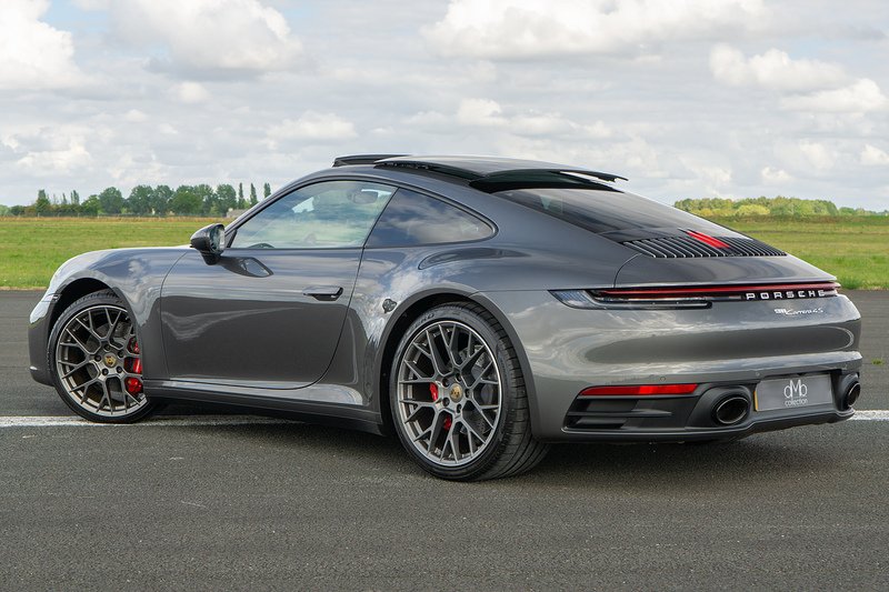 Porsche 911 T 992 Carrera 4S - U1712