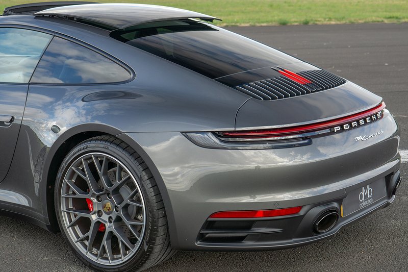 Porsche 911 T 992 Carrera 4S - U1712