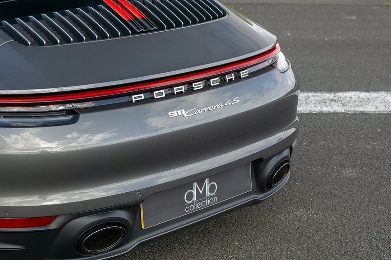 Porsche 911 T 992 Carrera 4S - U1712