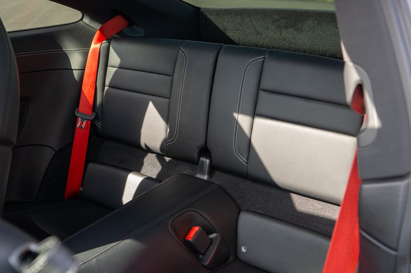 Porsche 911 T 992 Carrera 4S - U1712