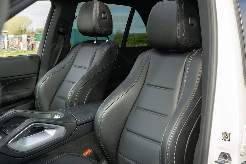 Mercedes-Benz GLE GLE400d AMG Line - U1715