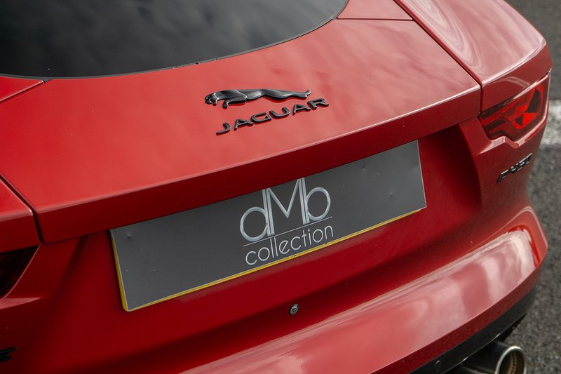 Jaguar F-Type V8 R-Dynamic - U1716