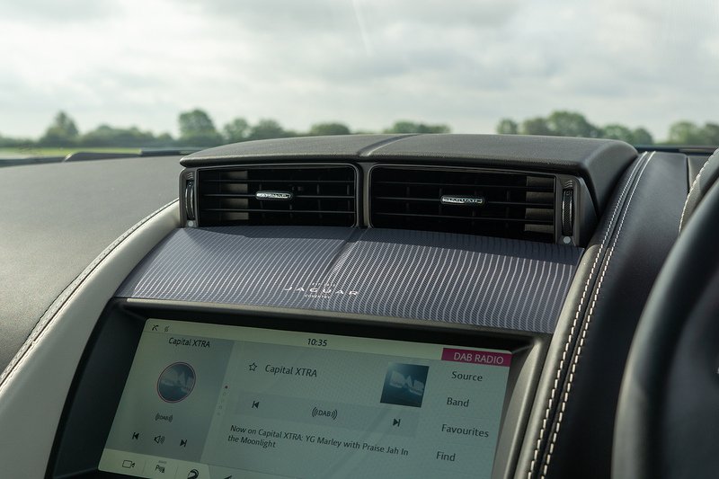 Jaguar F-Type V8 R-Dynamic - U1716