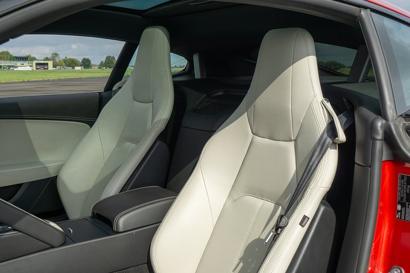 Jaguar F-Type V8 R-Dynamic - U1716