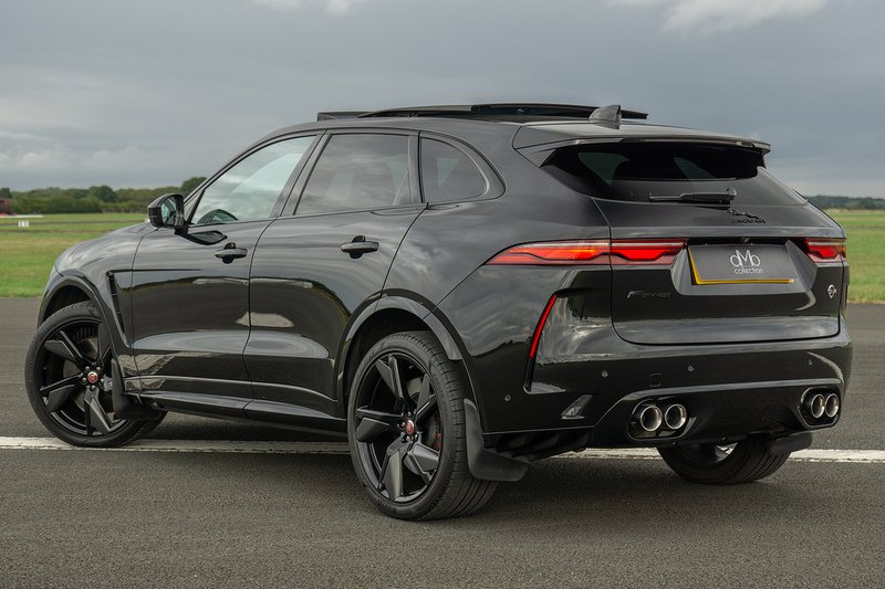 Jaguar F-PACE P550 V8 SVR - U1718