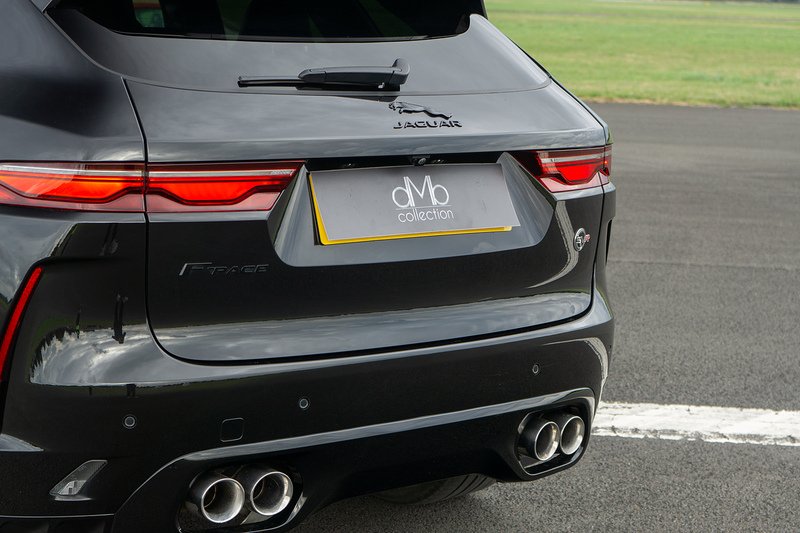Jaguar F-PACE P550 V8 SVR - U1718
