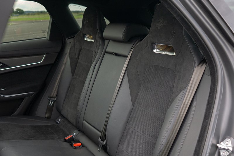 Jaguar F-PACE P550 V8 SVR - U1718