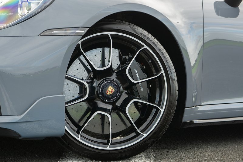 Porsche 911 T 992 Turbo S - U1722