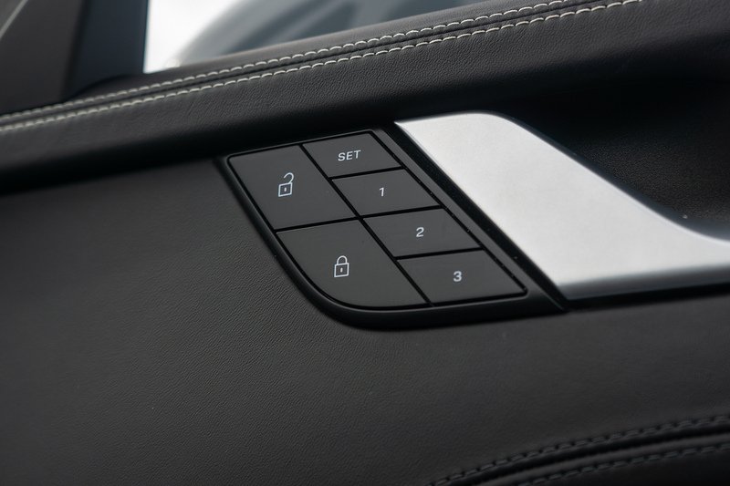 Porsche 911 T 992 Turbo S - U1722