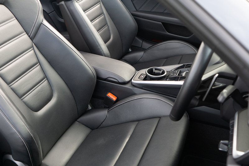 Porsche 911 T 992 Turbo S - U1722