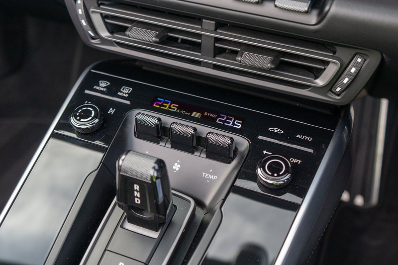 Porsche 911 T 992 Turbo S - U1722