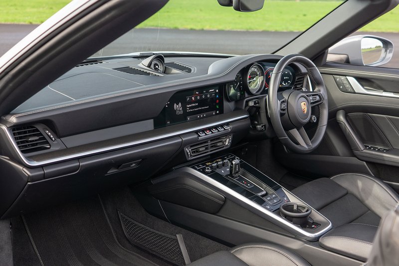 Porsche 911 T 992 Turbo S - U1722