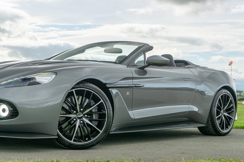 Aston Martin Vanquish V12 Zagato Volante - U1723
