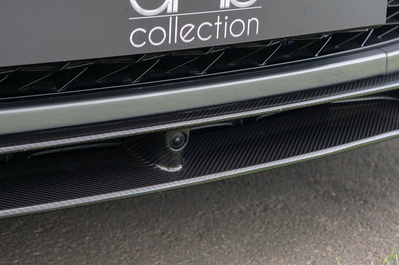 Aston Martin Vanquish V12 Zagato Volante - U1723