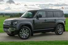 Land Rover Defender 110