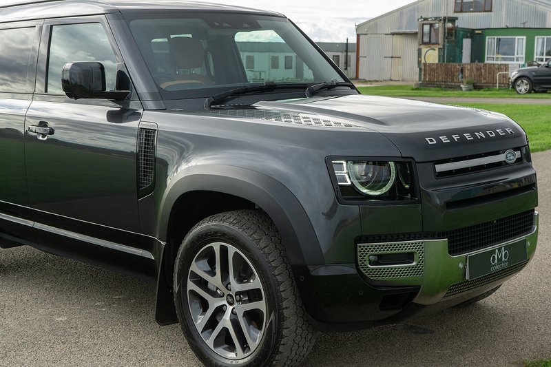 Land Rover Defender 110 D300 MHEV HSE - U1726