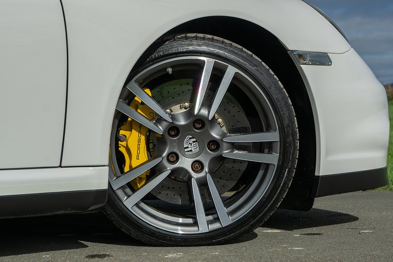 Porsche 911 997 Turbo S - U1728
