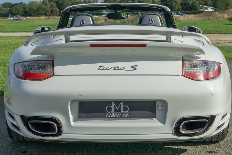 Porsche 911 997 Turbo S - U1728