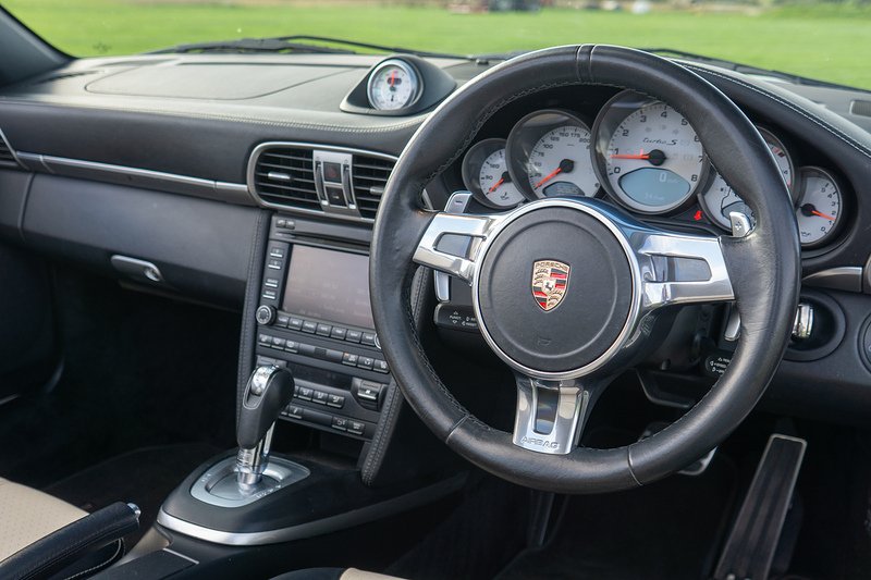 Porsche 911 997 Turbo S - U1728