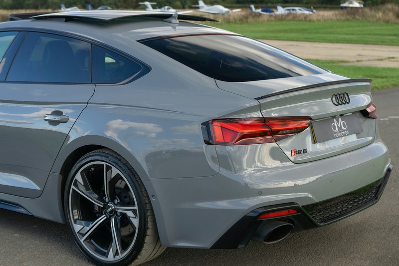 Audi RS5 TFSI V6 - U1729