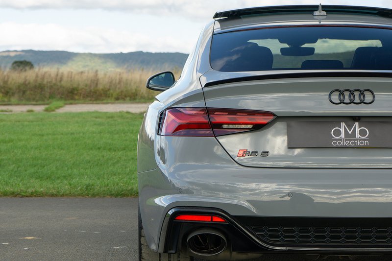 Audi RS5 TFSI V6 - U1729