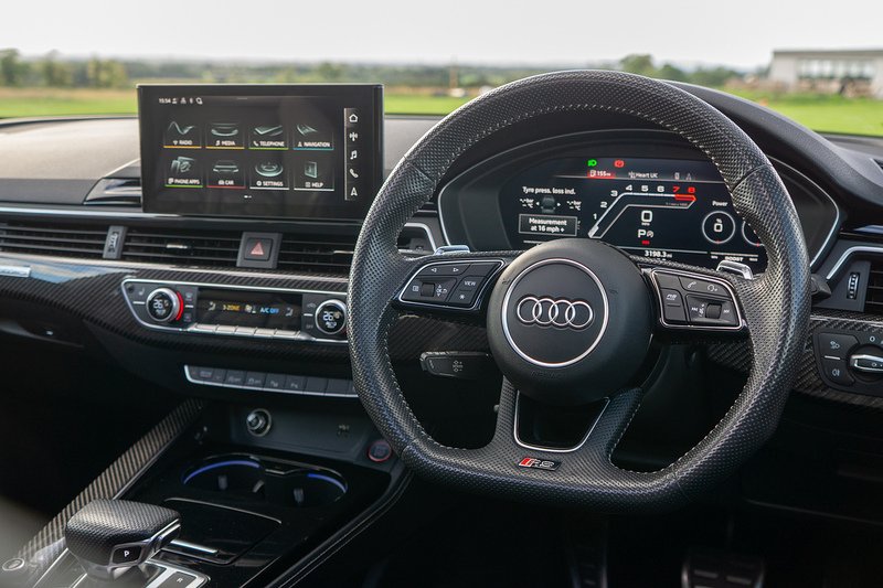 Audi RS5 TFSI V6 - U1729