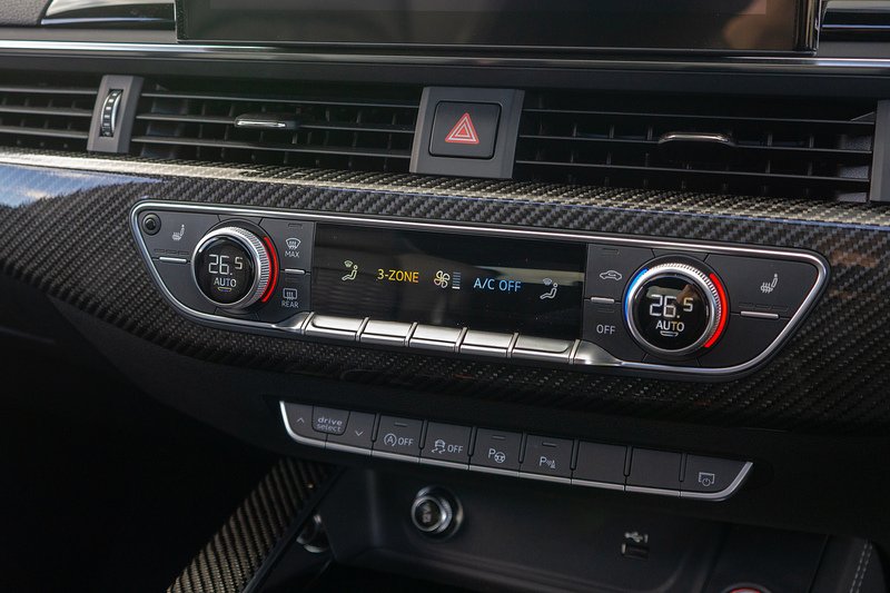 Audi RS5 TFSI V6 - U1729