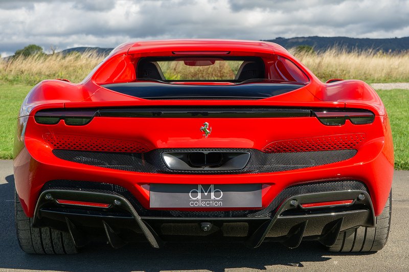 Ferrari 296 GTB T V6 - U1730