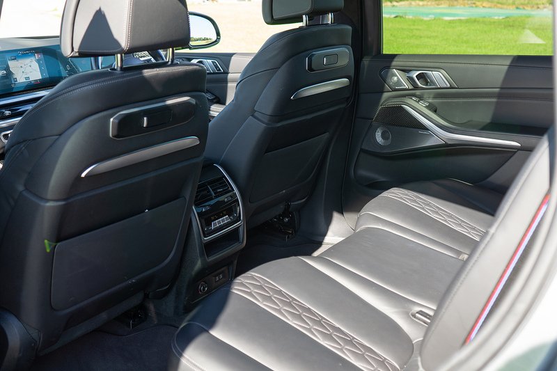 BMW X7 40d MHT M Sport - U1732
