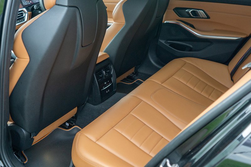 BMW 3 Series M340i MHT - U1735