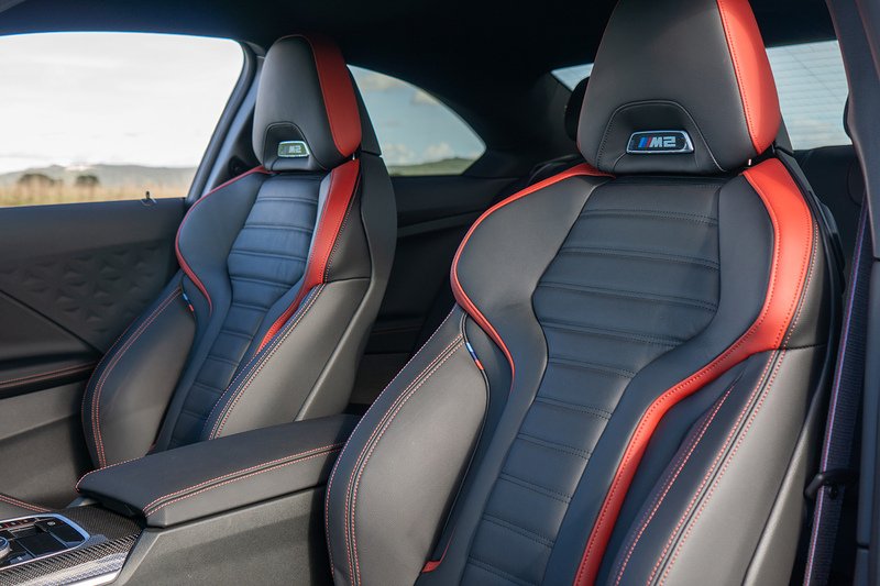 BMW M2 BiTurbo - U1736
