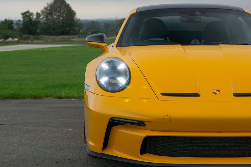 Porsche 911 992 GT3 Touring - U1737