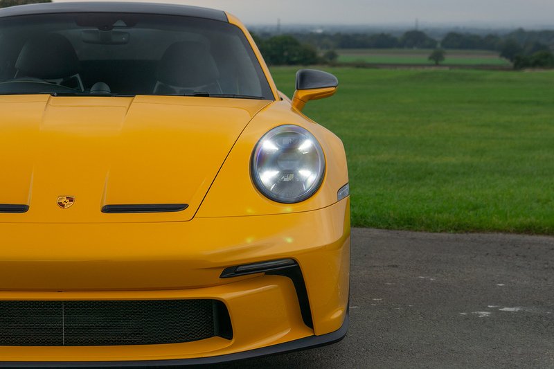 Porsche 911 992 GT3 Touring - U1737