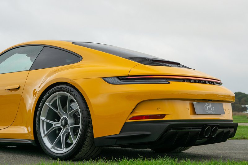 Porsche 911 992 GT3 Touring - U1737
