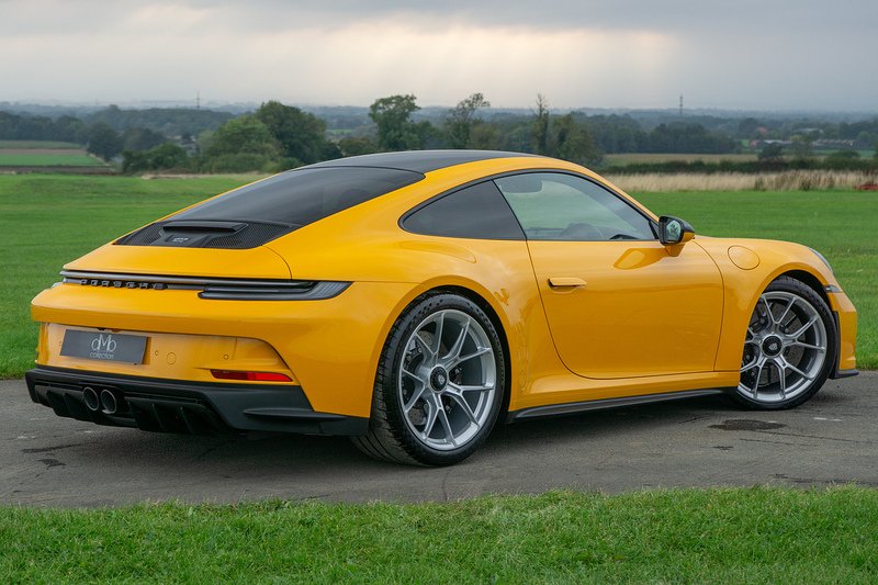 Porsche 911 992 GT3 Touring - U1737
