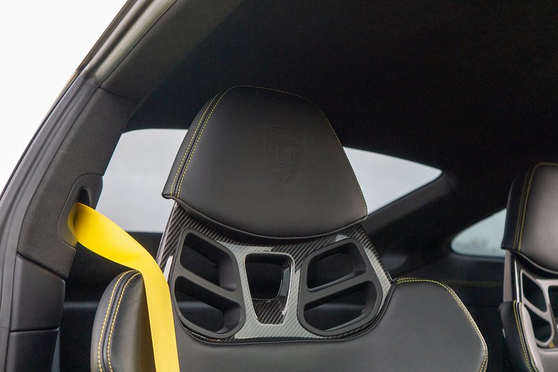 Porsche 911 992 GT3 Touring - U1737